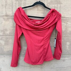 Ta3 Off-Shoulder Long-Sleeve Women’s Top